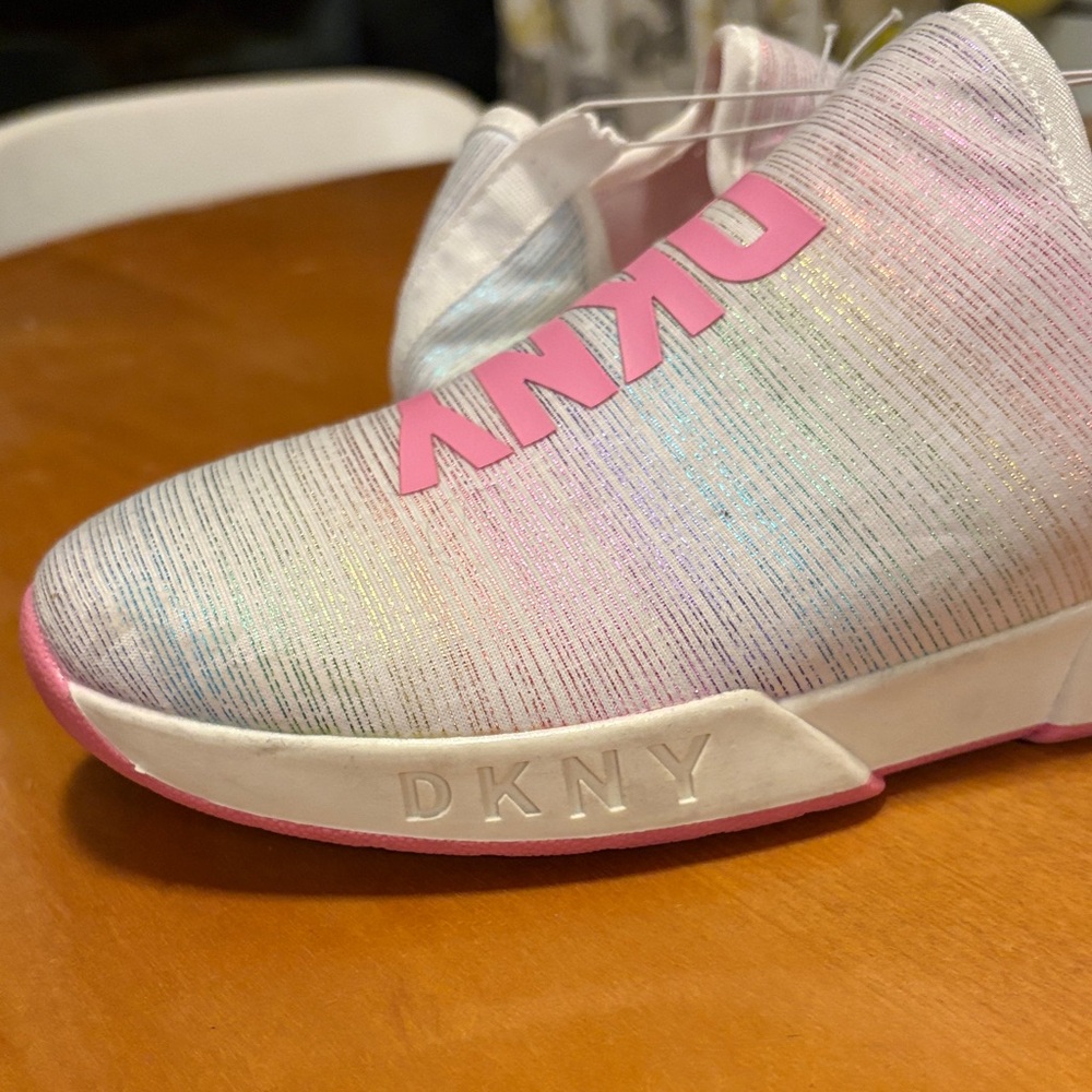 DKNY Pink and White Athletic Shoes⭐️ - Picture 4 of 4